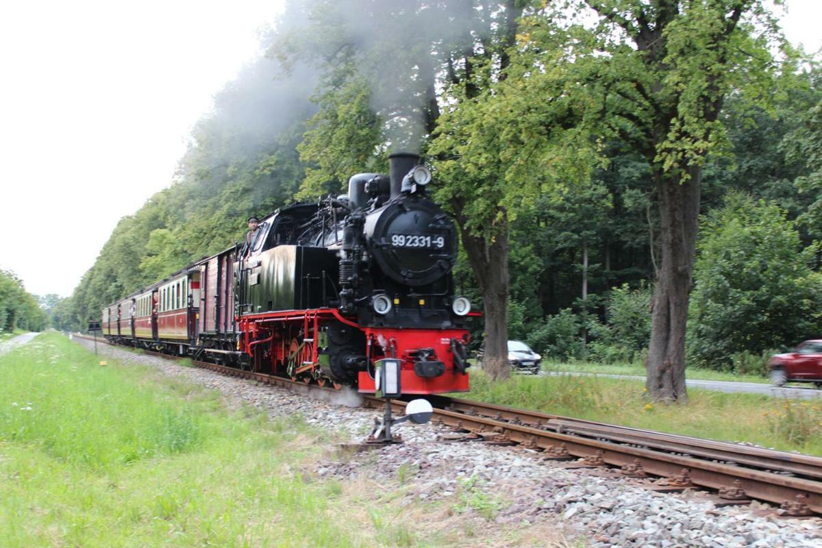 Nostalgischer Kaiserbahnhof Bad Doberan Ngoại thất bức ảnh