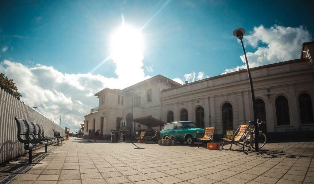 Nostalgischer Kaiserbahnhof Bad Doberan Ngoại thất bức ảnh